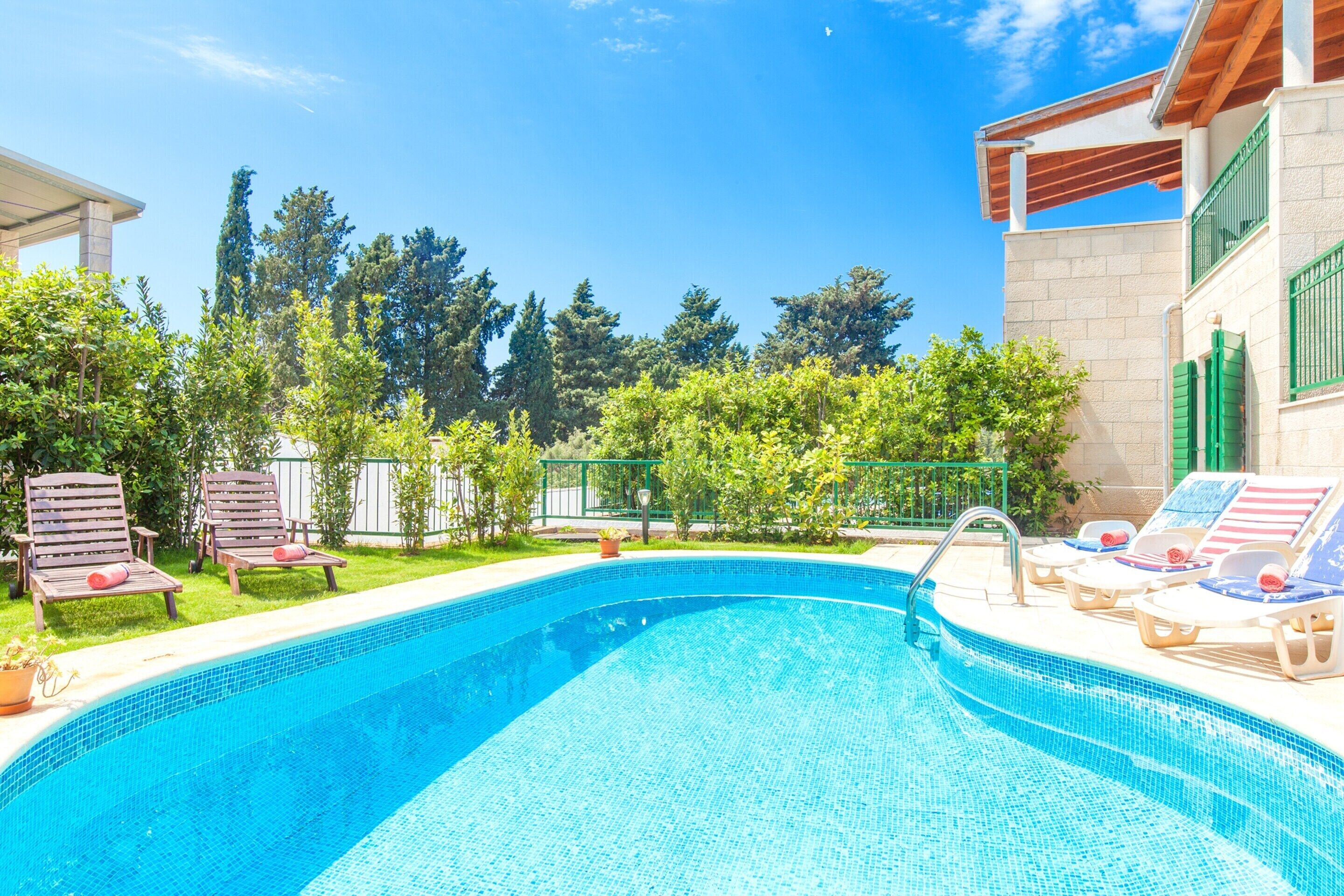 Villa | Pool | Indoor pool, outdoor pool