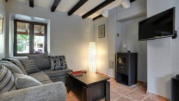 House | Living room