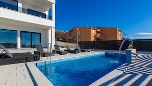 Outdoor pool - Modern Villa With Swimming Pool and Sauna in Crikvenica (Crikvenica)