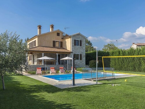 Modern Villa With Private Saltwater Pool and Beautiful Garden