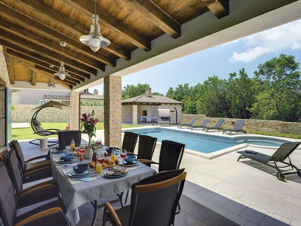 Villa | Pool