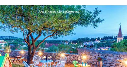 Heritage Villa near Milna with Private Swimming Pool