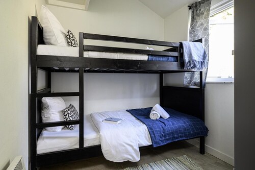 Private Island Bungalow Stay