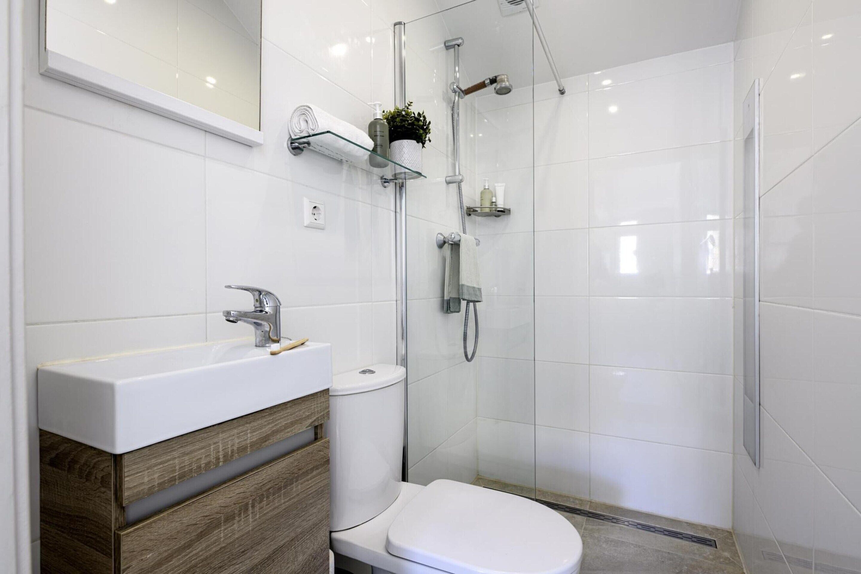 House | Bathroom