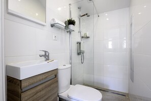 House | Bilik Mandi