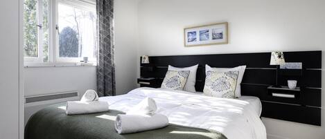 House | 2 bedrooms, bed sheets