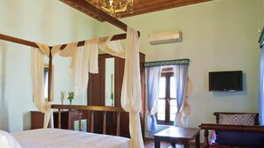 Nhà | 4 phòng ngủ, bàn ủi/dụng cụ ủi quần áo 