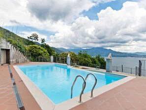 Apartment | Kolam renang | Kolam renang terbuka 