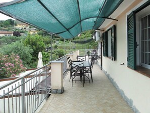 Balcony - Nice Apartment With a Beautiful Location at Flowerriviera (Imperia)