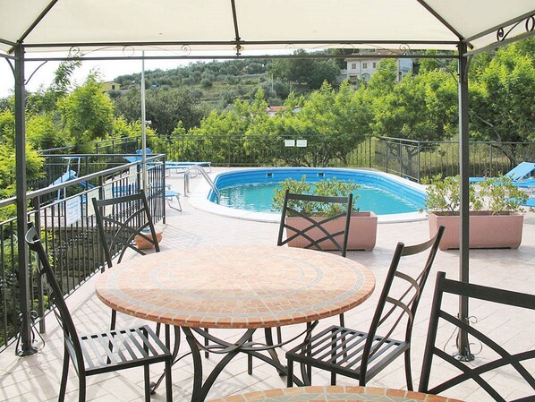 Outdoor pool - Nice Apartment With a Beautiful Location at Flowerriviera (Imperia)