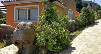 Detached Villa With two Bathrooms and Beautiful sea View