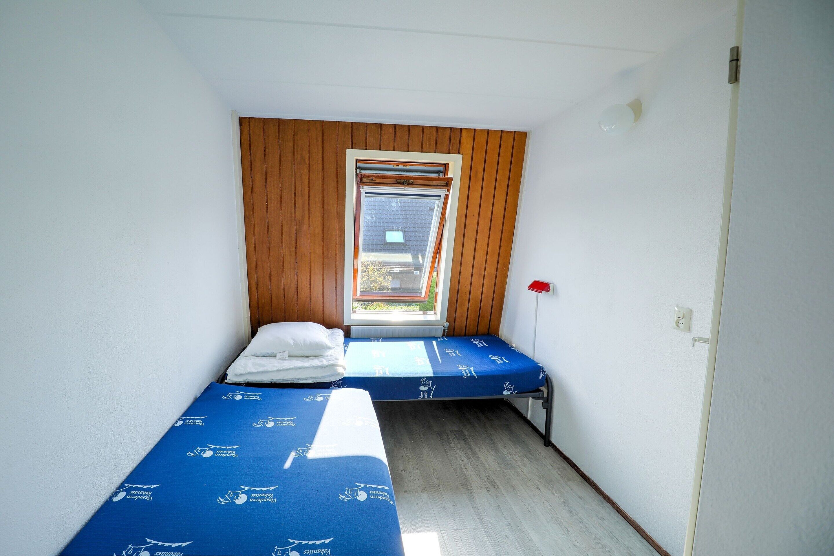 House | 3 bedrooms, individually furnished