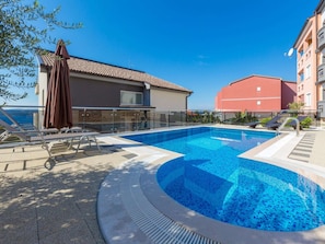 Outdoor pool - Modern Apartment in Crikvenica With Swimming Pool (Crikvenica)