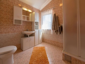 Apartment | Bathroom | Hair dryer