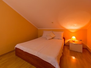 Apartment | 2 bedrooms, individually furnished