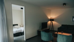 Living room - Luxurious Home With a Beautiful Outdoor Space Near the Beach (Ouddorp)