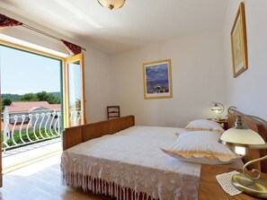 Villa | 4 soverom, individuelt innredet, strykejern/-brett og sengetøy