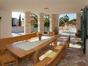 Villa | Exterior