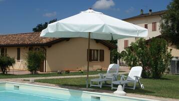 Piscina all'aperto