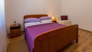 Unclassified image, 4 of 23, button - Adorable Holiday Home With Private Pool & Great Covered Terrace (Vinodol)