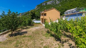 Unclassified image, 3 of 23, button - Adorable Holiday Home With Private Pool & Great Covered Terrace (Vinodol)
