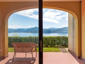 View from property - Spacious Apartment in Rancone With Lake View (Oggebbio)
