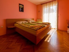 2 bedrooms, individually furnished - Modern Apartment in Crikvenica With Swimming Pool (Crikvenica)