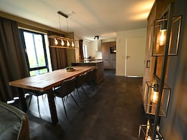 Apartment | Dining