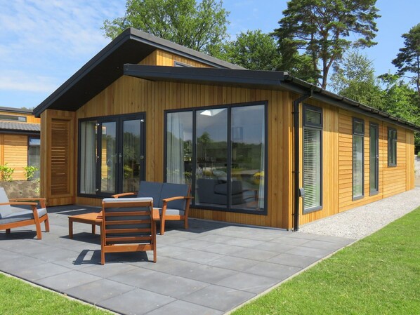 Chalet | Exterior - Chalet With Dishwasher in the Green Kempen (Mol)