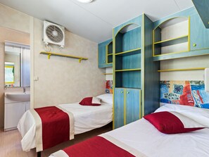 2 bedrooms, individually furnished, bed sheets - Mobile Home in Banjole Near Beach Centinera (Medulin)