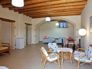 Villa | Living area