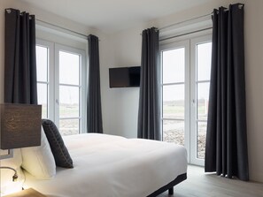 Apartment | 2 bedrooms, individually furnished - Modern Apartment 2 Bath Rooms, Close to Lake Veere (Kamperland)