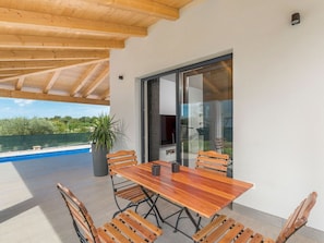 House | Dining
