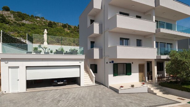 Exterior - Luxurious Villa With Pool in Rogoznica (Rogoznica)