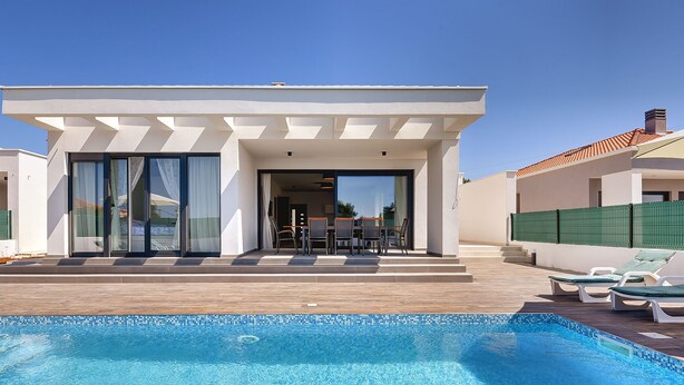 Unclassified image, 1 of 29, button - Attractive Villa in Pula With Private Swimming Pool (Pula)