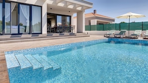 Unclassified image, 2 of 29, button - Attractive Villa in Pula With Private Swimming Pool (Pula)