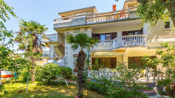 Unclassified image, 1 of 21, button - Charming Apartment in Medulin With Terrace (Medulin)