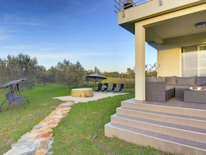 House | Exterior - Comfortable House With Large Garden and Terrace, Near the Beach (Vodnjan)