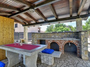 House | Property amenity - Holiday Home in Liznjan With Pool Near Beach (Liznjan)