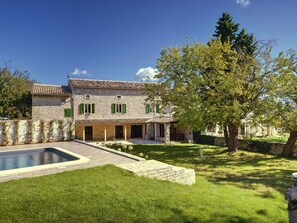 House | Exterior