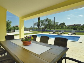 Villa | Pool | Innenpool, Außenpool