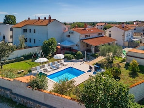 Ferienhaus | Pool | Innenpool, Außenpool