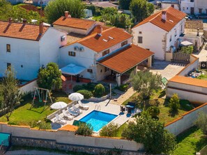House | Pool | Indoor pool, outdoor pool - Holiday Home in Segotici With Private Pool (Marcana)