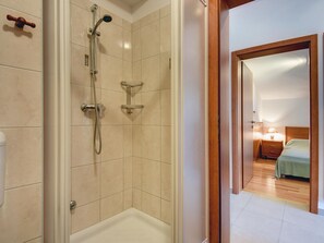 Apartment | Badezimmer