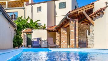 House | Pool | Indoor pool, outdoor pool