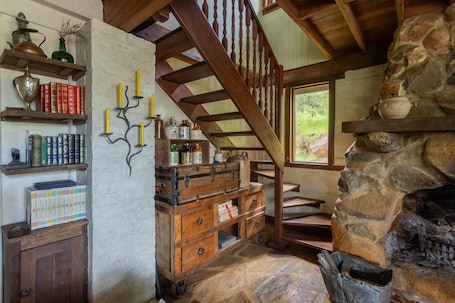 Interior. The Getaway Perth Hills