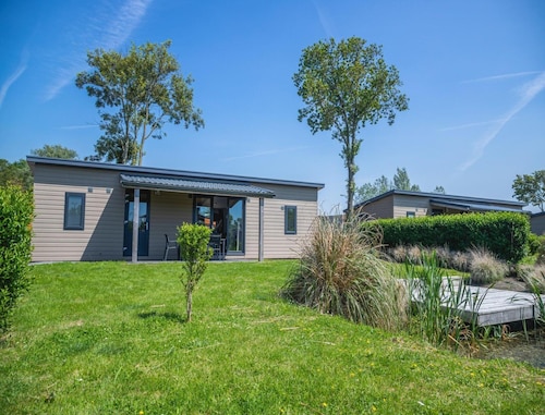 Luxurious Chalet, Situated in the Polder, Near Alkmaar