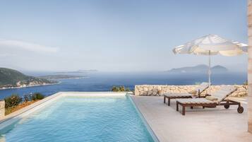 Villa | Pool | Outdoor pool