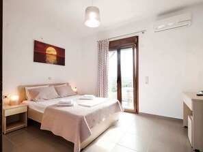 Villa | 2 chambres, ameublement unique, fer et planche à repasser