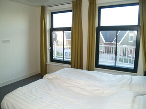 Appartement | 5 chambres, accĂšs Ă Internet, literie fournie